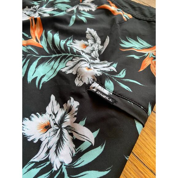 O'NEILL Hyperfreak Black Floral Boardshorts sz 32 - Picture 5 of 13